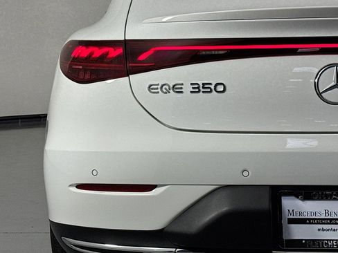 Certified 2023 Mercedes-Benz EQE 350+ 4MATIC Sedan w/ Exclusive Trim Package image 15