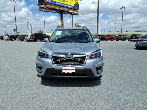 Used 2021 Subaru Forester Limited image 3