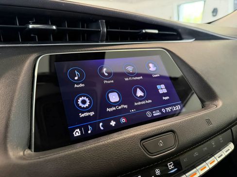 Used 2020 Cadillac XT4 Premium Luxury FWD image 10