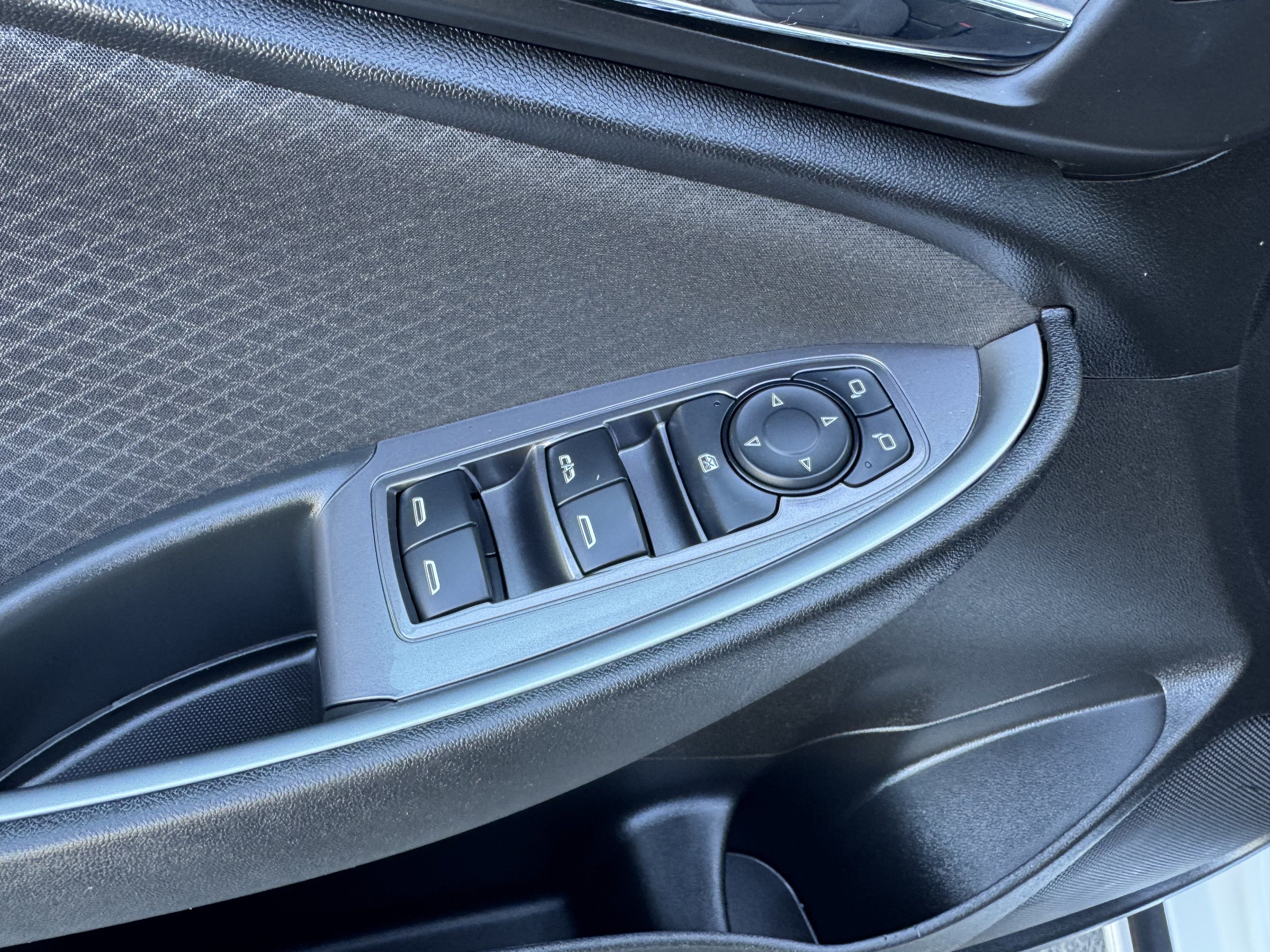 Certified 2023 Chevrolet Malibu LT FWD image 11