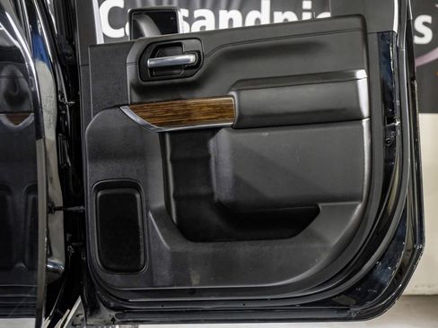 Used 2022 Chevrolet Silverado 3500 High Country w/ Z71 Off-Road Package image 39