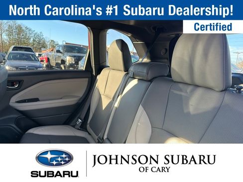 Used 2025 Subaru Forester Limited image 18