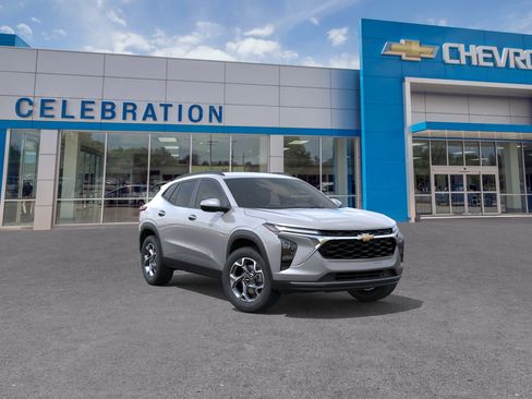New 2026 Chevrolet Trax LT FWD image 1