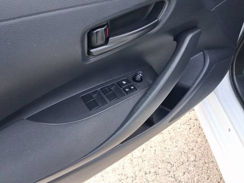 Used 2026 Toyota Corolla LE FWD image 13