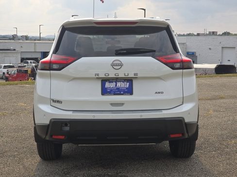 New 2026 Nissan Rogue SV w/ SV Premium Package image 10