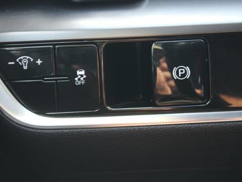 Used 2024 Kia Sportage EX AWD/4WD image 19