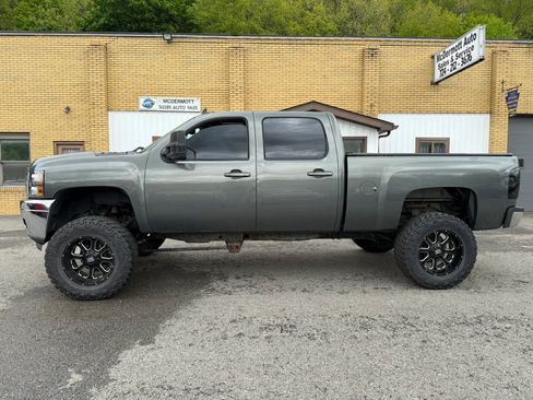Used 2011 Chevrolet Silverado 3500 LTZ w/ Suspension Package, Off-Road AWD/4WD image 2