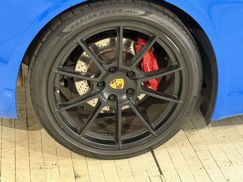 Used 2025 Porsche 718 Cayman GTS RWD image 15