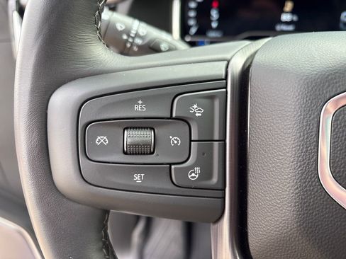 Certified 2025 GMC Sierra 2500 Denali Ultimate image 24