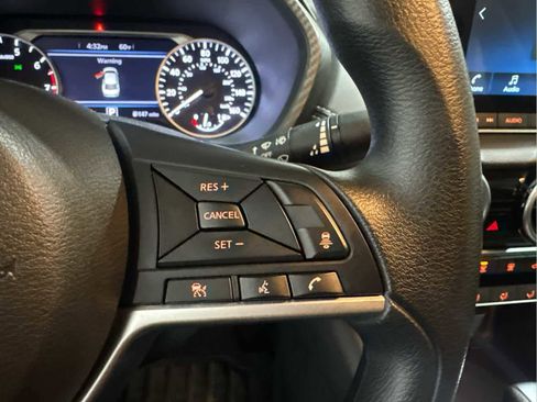 Used 2024 Nissan Sentra SV image 15