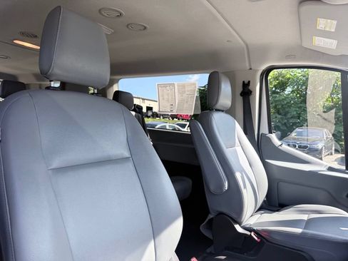 Used 2019 Ford Transit 150 XL RWD image 26