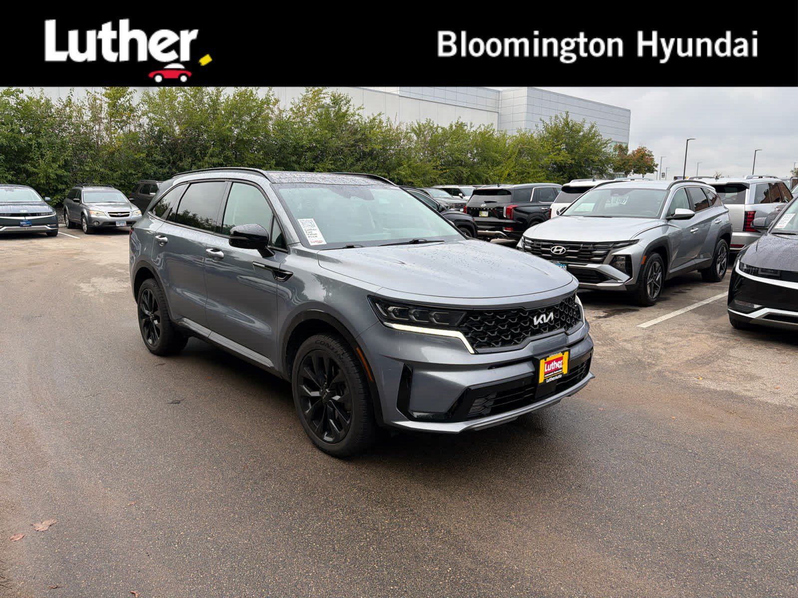 Used 2023 Kia Sorento SX AWD/4WD image 1