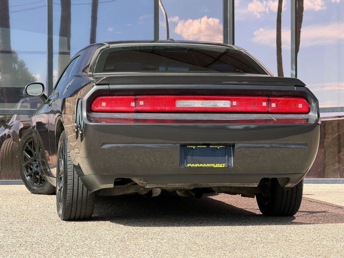 Used 2013 Dodge Challenger R/T RWD image 8