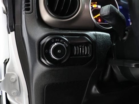Used 2020 Jeep Wrangler Unlimited Sport AWD/4WD image 22