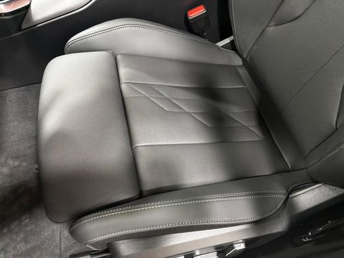 Certified 2025 BMW X3 xDrive30i w/ Premium Package image 29