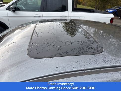 Used 2021 Honda Civic EX image 11