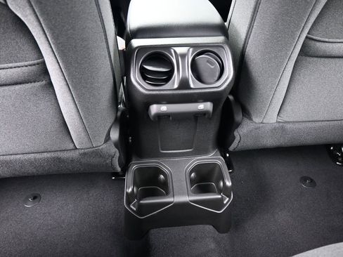 New 2026 Jeep Gladiator Sport image 30