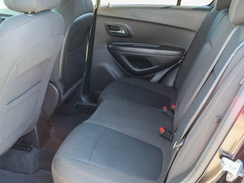 Used 2020 Chevrolet Trax LS w/ Tint and Cruise Package image 12