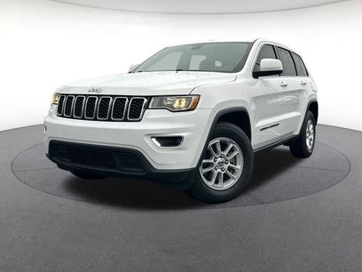 Used 2019 Jeep Grand Cherokee Laredo