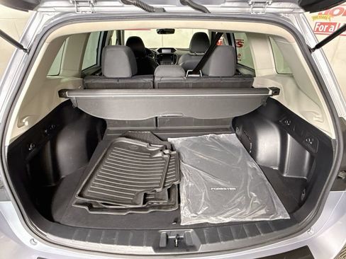 Used 2020 Subaru Forester Premium AWD/4WD image 29