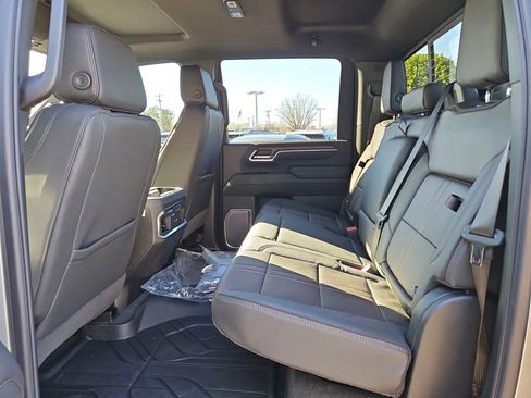 New 2026 Chevrolet Silverado 3500 High Country w/ High Country Premium Package AWD/4WD image 11