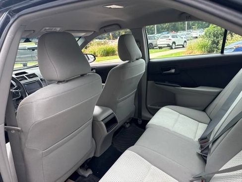 Used 2014 Toyota Camry LE FWD image 24
