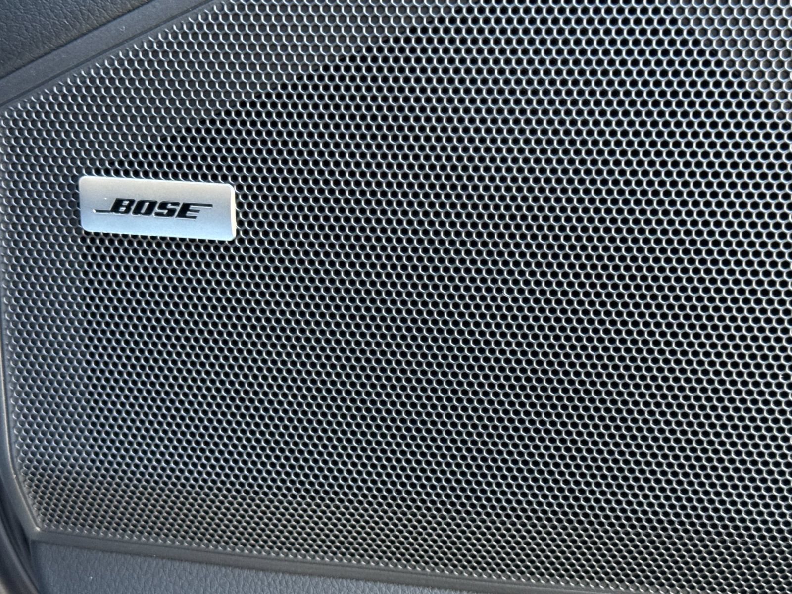 Certified 2026 Porsche Cayenne AWD/4WD image 21