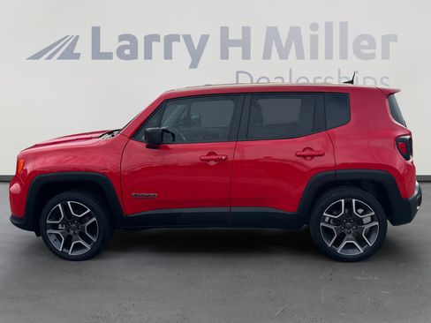Used 2021 Jeep Renegade Sport image 2