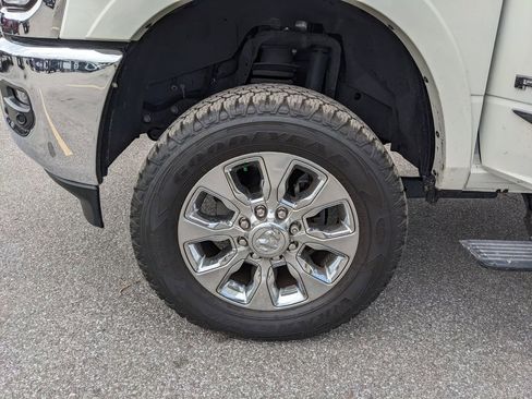 Used 2022 RAM 3500 Limited image 33