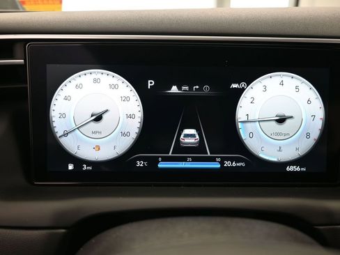 Used 2022 Hyundai Tucson Limited w/ Cargo Package image 34