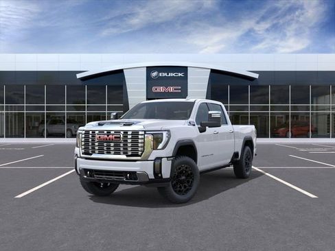 New 2026 GMC Sierra 2500 Denali w/ Denali Reserve Package AWD/4WD image 8