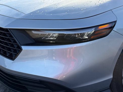 Used 2024 Honda Accord Sport image 10