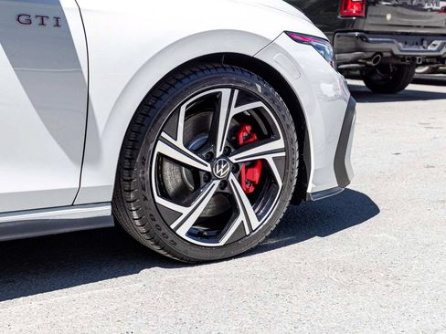Used 2025 Volkswagen GTI SE FWD image 10