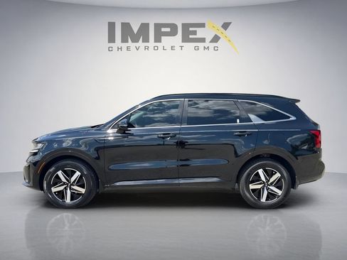 Used 2021 Kia Sorento EX FWD image 2