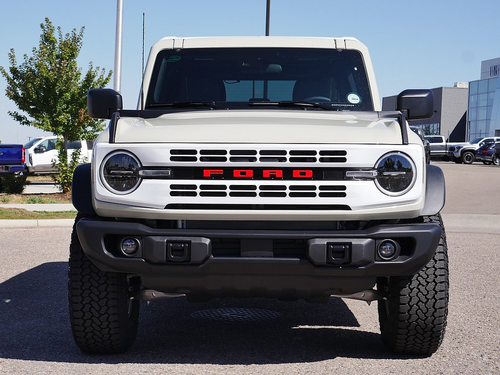 New 2026 Ford Bronco Heritage Edition AWD/4WD image 8