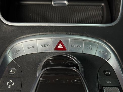 Used 2017 Mercedes-Benz S 550 4MATIC Sedan image 49