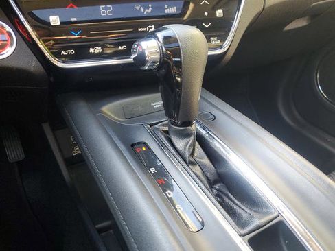 Used 2019 Honda HR-V EX image 50