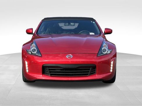 Used 2019 Nissan 370Z Touring image 8