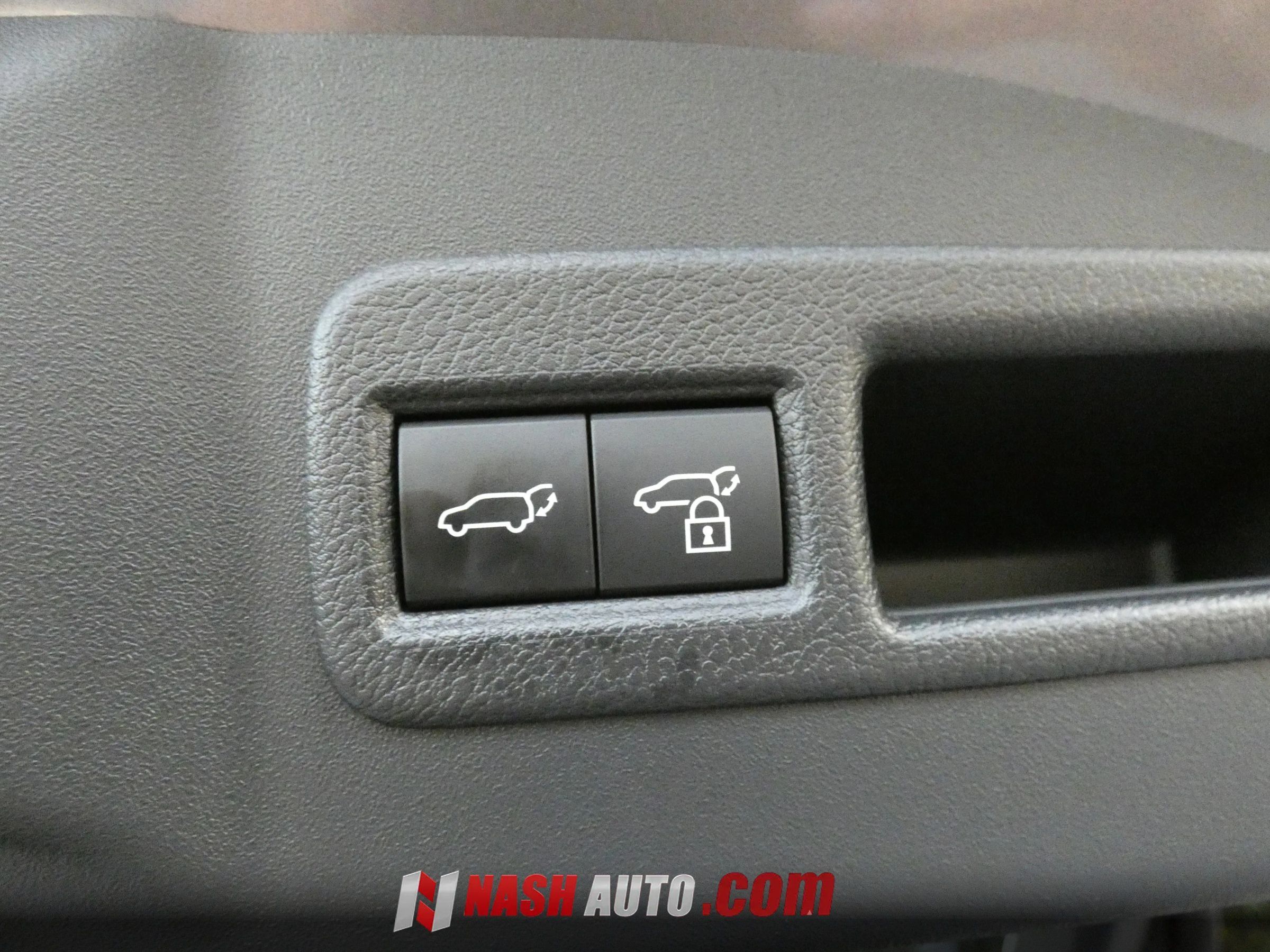 Used 2024 Toyota bZ4X AWD w/ Weather Package image 20