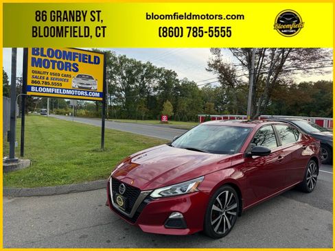 Used 2019 Nissan Altima 2.5 SR w/ SR Premium Package image 1
