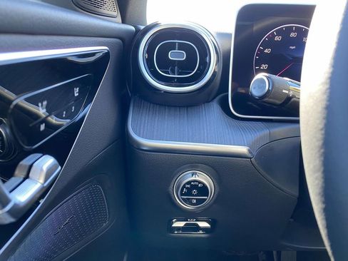 Certified 2025 Mercedes-Benz C 300 Sedan image 14