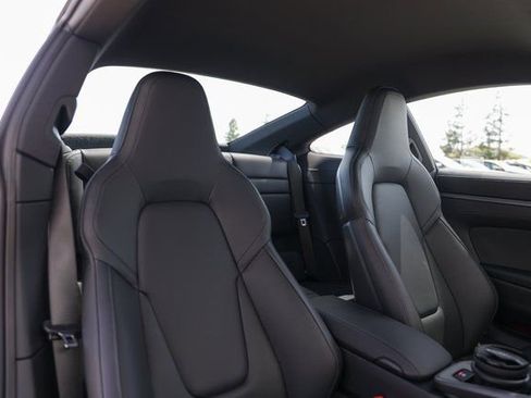 Certified 2025 Porsche 911 Carrera image 27