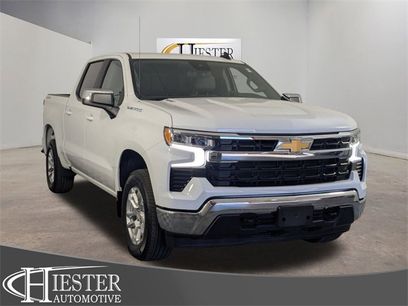 Used 2025 Chevrolet Silverado 1500 LT w/ Leather Package