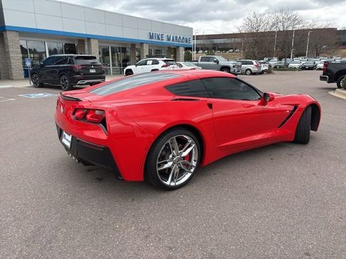 Used 2018 Chevrolet Corvette Stingray Coupe w/ 1LT RWD image 6