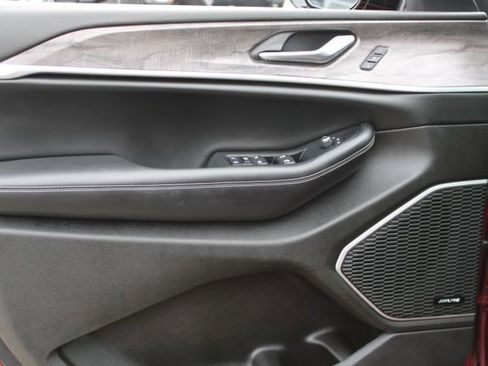 Used 2023 Jeep Grand Cherokee 30th Anniversary image 10