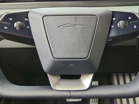 Used 2024 Tesla Cybertruck Cyberbeast image 40