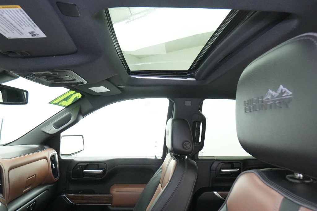 Used 2021 Chevrolet Silverado 1500 High Country w/ LPO, Dark Essentials Package AWD/4WD image 27