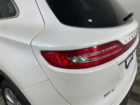 Used 2019 Lincoln MKC Select w/ Select Plus Package image 18
