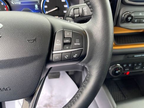 Used 2023 Ford Bronco Sport Badlands image 16