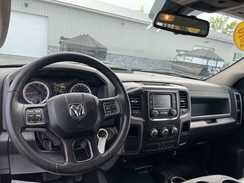 Used 2016 RAM 3500 Tradesman image 2